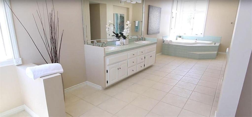 Mansion On The Hill Let 4 Rooms, 5Th Cost Extra Sage Екстериор снимка